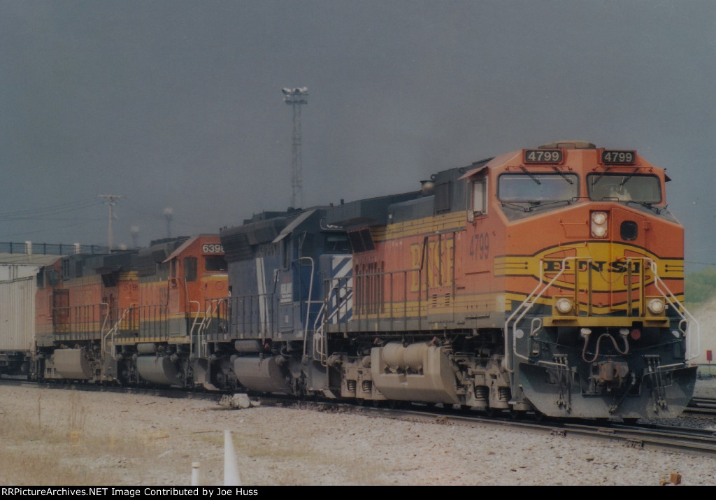 BNSF 4799 East